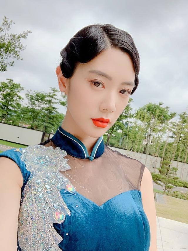 94间房主跳舞 悬疑午夜